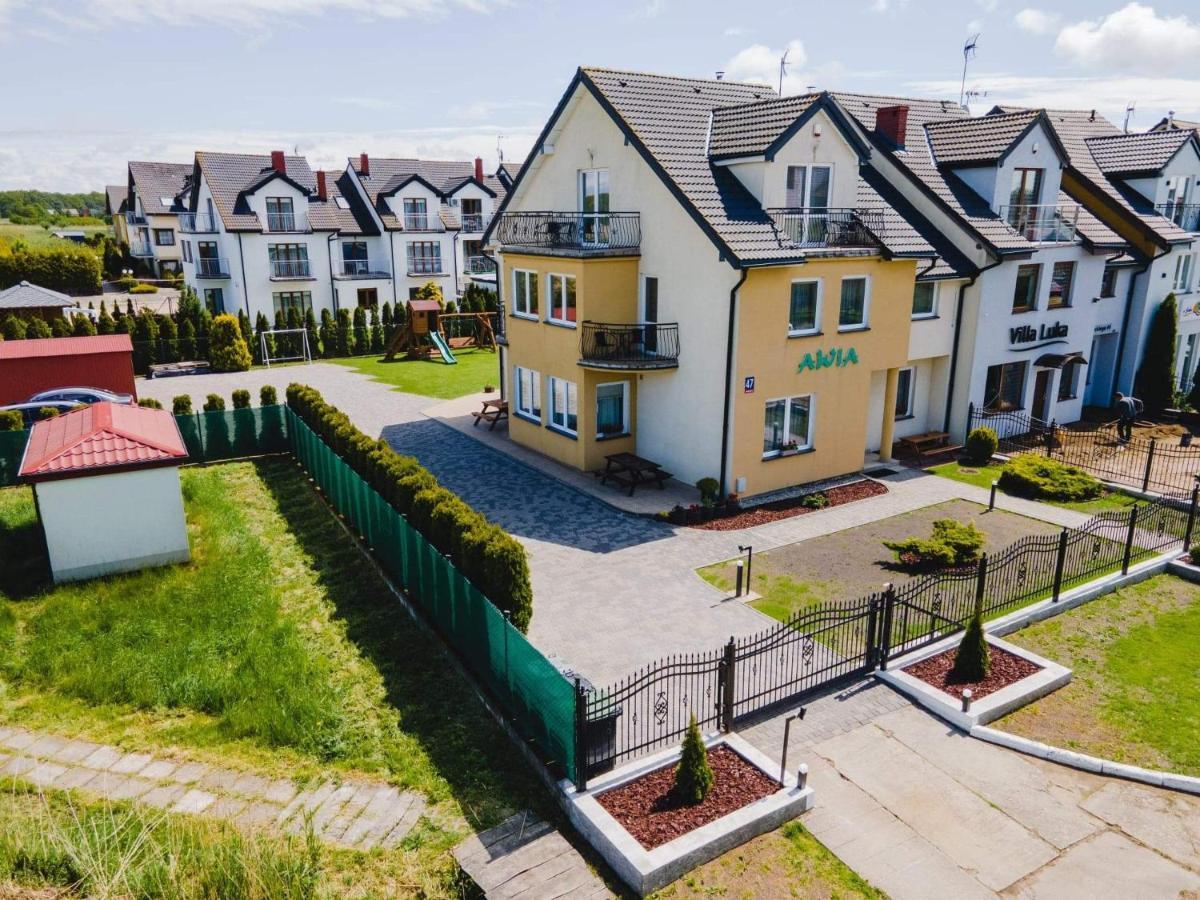 Pokoje Goscinne " Awia " Łeba Exteriör bild