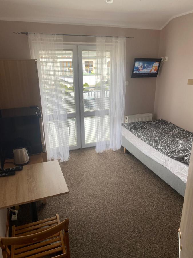 Pokoje Goscinne " Awia " Łeba Exteriör bild