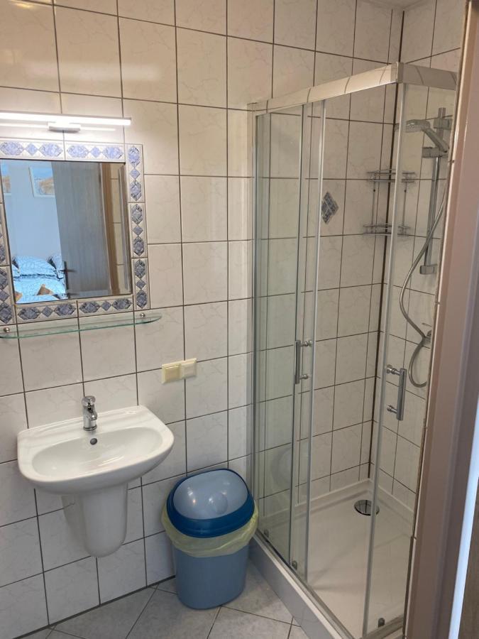 Pokoje Goscinne " Awia " Łeba Exteriör bild